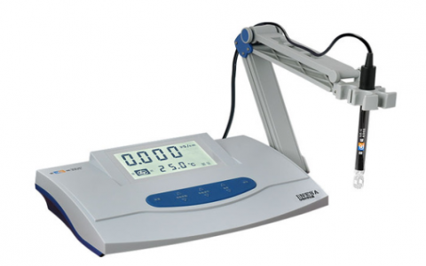 上海雷磁 電導(dǎo)率儀 DDS-307